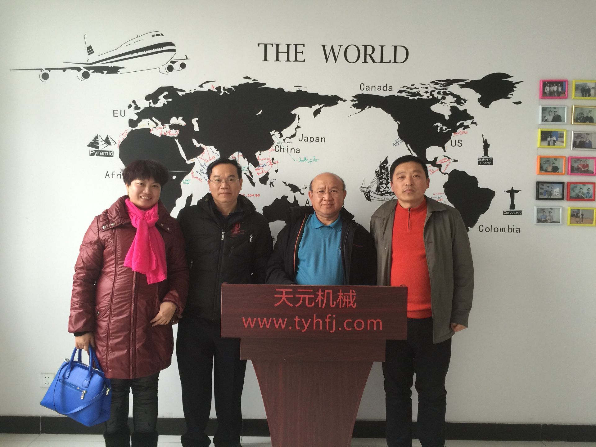 Thailand's customers came to visit factory on Jan.18th,2016 for discussing about Glue Free Wadding Production Line